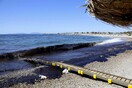 Μηνύσεις κατά παντός υπευθύνου καταθέτουν οι δήμοι που επλήγησαν από την πετρελαιοκηλίδα