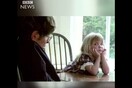 Πώς είναι να είσαι η κόρη του Stephen Hawking;