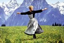 «Έφτυνα λάσπη»: Η Julie Andrews αποκαλύπτει το παρασκήνιο πίσω από τη διάσημη σκηνή στη Μελωδία της Ευτυχίας