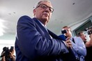 «Πλήρες φάσμα δράσεων» σε βάρος του Καράκας εξετάζει η Κομισιόν