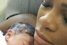 Η Σερένα Γουίλιαμς αποκάλυψε με μια selfie την κόρη της και εξομολογήθηκε πως είχε επιπλοκές με τη γέννα