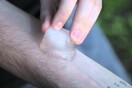 «Salt and Ice Challenge»: Το νέο επικίνδυνο διαδικτυακό παιχνίδι που ήρθε και στην Ευρώπη - Η προειδοποίηση Σφακιανάκη