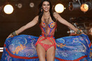 H Kendall Jenner τολμά το «Free The Nipple» σε κόκκινο χαλί