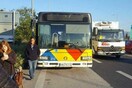 Οδηγός του ΟΑΣΘ έτρωγε και οδηγούσε με το ένα χέρι ενώ μετά από διαμαρτυρίες παράτησε το λεωφορείο