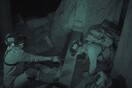 Στο νέο ακραίο ριάλιτι του Discovery Channel δεν υπάρχει έπαθλο και η πρόκληση είναι μόνο το σκοτάδι