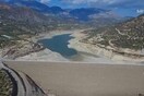 Απίστευτες εικόνες σε φράγμα στην Κρήτη - Στέγνωσε και θυμίζει Σαχάρα