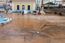 Δυνάμεις της πυροσβεστικής μεταβαίνουν από τη Ρόδο στη Σύμη λόγω της κακοκαιρίας