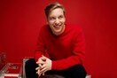 George Ezra: Ένας ποπ σταρ που μιλάει για καλοπέραση αλλά κατατρύχεται από άγχη