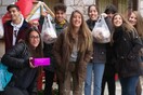 Μαθητές στο Ωραιόκαστρο προσέφεραν τα χρήματα από τα κάλαντα σε ξενώνα φιλοξενίας παιδιών