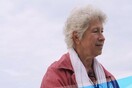 Άνθρωποι που έχουν βιώσει μεγάλες απώλειες μιλούν στο φακό