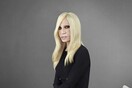 «Δεν θέλω να σκοτώνω ζώα για να φτιάξω ρούχα» - Η Donatella Versace ανακοίνωσε το τέλος της γούνας