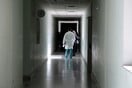 Έφοδοι της ΕΛ.ΑΣ σε νοσοκομεία για το κύκλωμα παράνομης διακίνησης αντικαρκινικών φαρμάκων