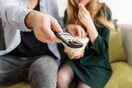 Ο πιο αναπάντεχος τρόπος να απολαύσεις ποιοτική ψυχαγωγική τηλεόραση αυτή τη σεζόν