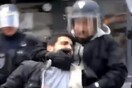 Σάλος στη Γαλλία με βίντεο που δείχνει σωματοφύλακα του Μακρόν να χτυπά διαδηλωτή