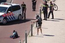 Τρεις τραυματίες από επίθεση με μαχαίρι στη Χάγη