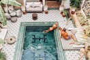Η λαίλαπα των influencers στα ξενοδοχεία - Πόσο αξίζει το δωρεάν και το θράσος των «επιδραστικών»