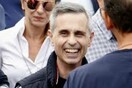 Ο Μιχάλης Λεμπιδάκης δώρισε 30 αυτοκίνητα στην Αστυνομία