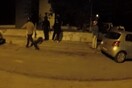 Μέλη του «Ρουβίκωνα» πέταξαν μπογιές στη ΔΟΥ Ψυχικού κι έσπασαν με βαριοπούλες την τζαμαρία