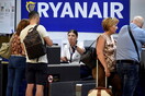 Ισπανία: Καταναλωτές προσφεύγουν κατά της Ryanair για τη χρέωση της χειραποσκευής