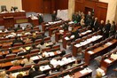 ΠΓΔΜ: Το Κοινοβούλιο επικύρωσε τη συμφωνία των Πρεσπών - Θυελλώδης η συνεδρίαση