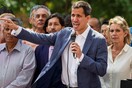 «Φύγε ειρηνικά και θα έχεις άσυλο», λέει στον Μαδούρο ο Γκουαϊδό