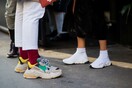 Balenciaga: Τα άσχημα χοντροπάπουτσα που σπάσανε ρεκόρ στα ταμεία