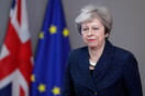 Η Τερέζα Μέι υπόσχεται περισσότερες συζητήσεις για το Brexit στο κοινοβούλιο
