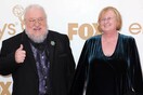 Game of Thrones: Η σύζυγος του G.R.R. Martin απειλεί να τον χωρίσει, αν «σκοτώσει» τους αγαπημένους της χαρακτήρες