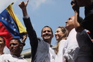 Γκουαϊδό: Ο Μαδούρο επιχειρεί να βγάλει 1,2 δισ. δολάρια από τη χώρα