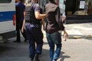 Δεκάδες προσαγωγές και 7 συλλήψεις σε επιχείρηση για τα ναρκωτικά στο κέντρο της Αθήνας