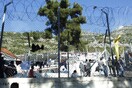Guardian: Χιλιάδες πρόσφυγες στα νησιά, δίπλα σε φίδια και ποντίκια με τον χειμώνα προ των πυλών