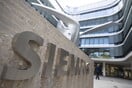 Δίκη Siemens: Ενοχή Χριστοφοράκου και άλλων σημαντικών στελεχών ζήτησε η εισαγγελέας