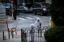 Φωτογραφίες από το σημείο όπου σημειώθηκε η έκρηξη στο Κολωνάκι, στον Άγιο Διονύσιο