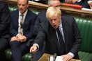Brexit: Απειλούν με παραίτηση βουλευτές του Τζόνσον - Αναβρασμός στη Βρετανία για το no deal