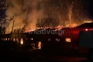 Θεσσαλονίκη: Φωτιά στο πρώην στρατόπεδο Κόδρα, ολονύχτια μάχη έδωσε η πυροσβεστική