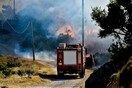 Πυρκαγιά στον δήμο Σαρωνικού: Έως την Κρήτη φτάνει ο καπνός- Σε εξέλιξη η φωτιά