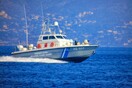 Κέα: Προσάραξε πλοίο από την Τουρκία με 193 πρόσφυγες και μετανάστες