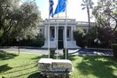 Μαξίμου: Τα σύνορα φυλάσσονται στον μέγιστο βαθμό - Έκτακτη σύσκεψη στο Πεντάγωνο