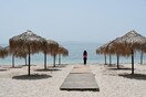 Άρση μέτρων: Κρίσιμο τριήμερο με παραλίες, εκκλησίες, σχολεία και απελευθέρωση μετακινήσεων