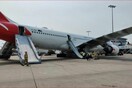 Γέμισε καπνούς καμπίνα αεροσκάφους της Qantas - Από τις τσουλήθρες απομακρύνθηκαν οι επιβάτες