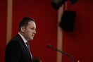 Πέτσας: Θα προχωρήσουν τα κλειστά κέντρα στα νησιά -Υγειονομικές βόμβες οι ανοιχτές δομές