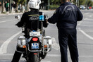 Κλειστή η οδός Αμερικής στο κέντρο της Αθήνας - Συγκέντρωση εργαζομένων σε τράπεζα