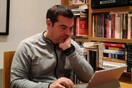 Κορωνοϊός: Ο Τσίπρας καλεί τους πολίτες να μείνουν σπίτι τους - Φωτογραφία με τον γιο του