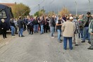 Χίος: Κάτοικοι έκλεισαν τον δρόμο προς τον καταυλισμό προσφύγων