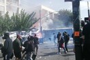 Δίκη Χρυσής Αυγής: Σοβαρά επεισόδια τώρα έξω από το Εφετείο - Βίντεο