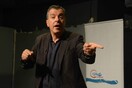 Ο Σταύρος Θεοδωράκης απαντά για τα περί "σεξιστικού " βίντεο