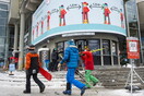 Ελβετία: Περίπου 200 Βρετανοί τουρίστες το «έσκασαν» από την καραντίνα σε χειμερινό θέρετρο