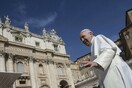 Πάπας Φραγκίσκος: Περικοπές στους μισθούς των κληρικών αλλά όχι στους υπαλλήλους των μουσείων του Βατικανού
