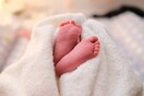 Βίντεο: 23χρονη γέννησε σε υπόγεια διάβαση του μετρό, στο Κίεβο