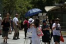 Συνεχίζεται το κύμα καύσωνα με 39 βαθμούς- Αυξημένες συγκεντρώσεις σκόνης